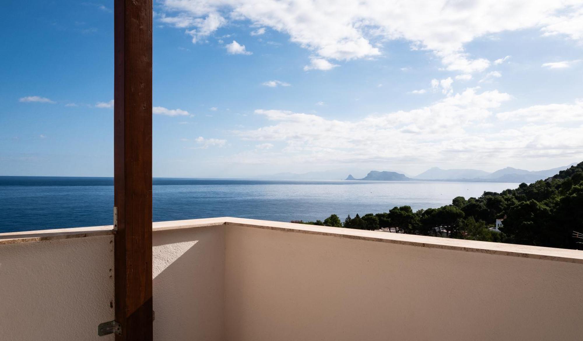 Villa Banksy Addaura Mondello Palermo Ngoại thất bức ảnh